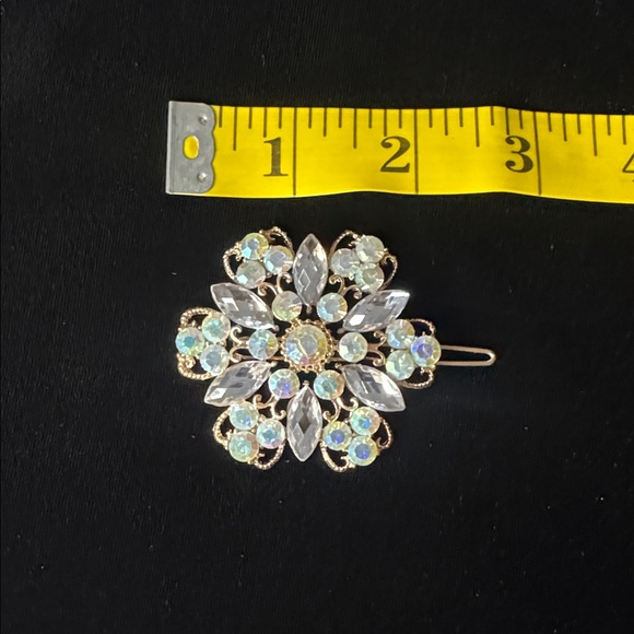 Elegant Gold and Silver Crystal Hair Barrettes NWOT - Picture 6 of 7